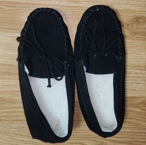 Vintage Black Soft Moccasins Faux Fur Slippers 8 1/2-9 New